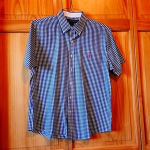 Short sleeve button down shirt